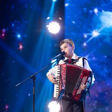 Adrian Bradu (3)
