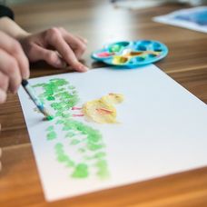 table-3281048_640 (1)