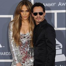 inlocuitoarea-lui-jennifer-lopez-silueta-perfecta-in-bikini-stotia-lui-marc-anthony-surprinsa-la-plaja_1