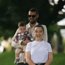 anca-dinicu-imagini-de-familie-alaturi-de-iubitul-ei-si-fiul-lor-3
