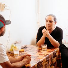 Arhitecții fac cunoștință cu familia Covaci. Cum arată apartamentul în care locuiesc cei trei „De câte ori m-am uitat la Claudiu, a (13)