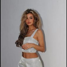 laura 6