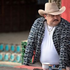 Mihai Bobonete pe platourile de filmare ale serialului Las Fierbinți
