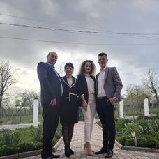 roberta cu familia ei