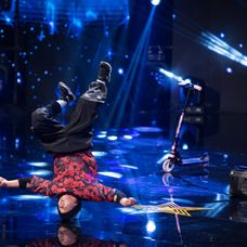 BBoy Nana - golden buzz Mihai Bobonete (6)