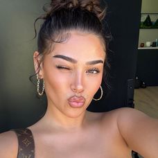 SnapInsta.to_652802030_18088344977272669_2415161453909283792_n