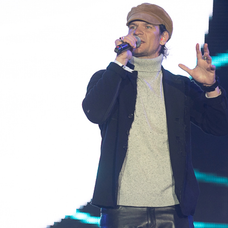 Tudor Chirila canta pe scena Arena Nationala la We Are One