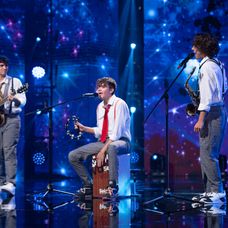 Acoustic Boyz (5)