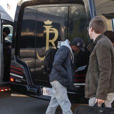 Chris Rock surprins pe stradă, în Boston, înaintea show-ului său de stand-up comedy