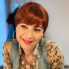 Mirela Oprișor