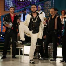 Alex Velea la Happy Hour