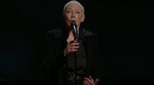 Grammy Awards 2024. Annie Lennox, un tribut emoționant pentru artiștii care au plecat dintre noi în 2023! A cântat piesa lui Sinead O'Connor, ”Nothing Compares 2 U”