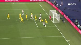 Ucraina 0-2 Anglia: Shaw centrează din lovitură libera, Maguire s-a înalțat peste fundașii ucraineni și a trimis cu capul direct în plasă!