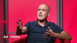 Radu Atanasiu, profesor de critical thinking. „Dacă îți asumi măcar 5% din eșec, o să înveți ceva din el”