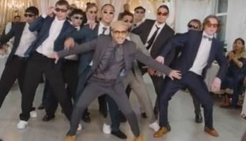 Au făcut show la nuntă! Dansul unor bărbați a devenit viral pe rețelele de socializare