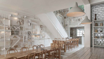 Multi oameni s-ar feri sa manance intr-un astfel de loc. De ce atrage mii de clienti restaurantul cu cele mai bizare decoratiuni - FOTO