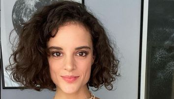Diana Sar, mai sexy ca niciodată. Actrița s-a fotografiat într-o ținută care a aprins imaginația fanilor