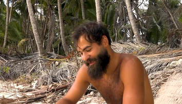 Survivor All Stars, 23 aprilie 2024. Alex Delea nu mai este singurul vinovat pentru eșecurile de la jocul pentru recompensă. Robert Moscalu arată cu degetul întreaga echipă: „Am intrat într-o aroganță stupidă”