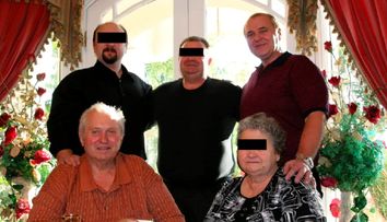 Tatăl lui Nick Rădoi a murit! Milionarul a aflat vestea tragică la scurt timp după ce a ieșit din operația pentru cancer