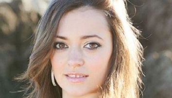 VIDEO Dansatoare spaniolă, ucisă pe scenă de explozia necontrolată a unei petarde