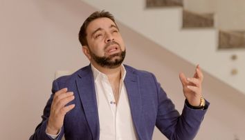 Florin Salam și-a ieșit din minți, în timpul unui live pe TikTok. Artistul a țipat la fiica sa: „Mi s-a rupt sufletul”