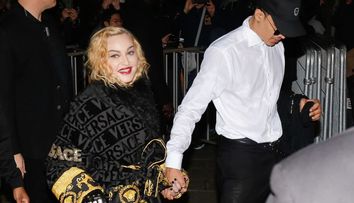 Madonna, exerciții de recuperare la limita decenței alături de iubitul tinerel