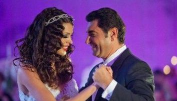 Formele de care se bucura doar americanii. Alina Borcea, mai sexy dupa ce a nascut decat pe vremea cand era model si poza aproape goala