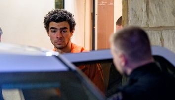 Cine este Luigi Mangione, tânărul suspectat că l-a ucis pe Brian Thompson, directorul unei mari companii din SUA