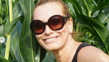 Andreea Esca a strâns gunoaie de pe râu: ”Mă întreb ce este în mintea lor?!”