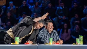 Dragoș Bucur a apăsat aseară butonul auriu: „E genul de număr care poate să câștige oriunde în lume!” Emisiunea Românii au talent a fost lider incontestabil de audiență