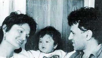 Adina, sotia lui Ioan Luchian Mihalea: 