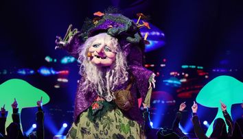Muma Pădurii i-a uimit pe detectivii Masked Singer România cu alegerea muzicală