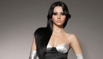 Giulia concureaza in locul lui Lili Sandu la 