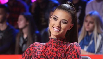 Antonia vine sâmbătă la Falsez pentru tine, de la 23:00, numai la PRO TV