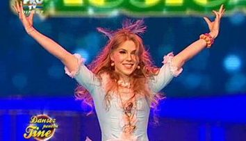 Corina si Edy au deschis seara 