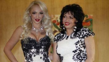 Carmen Harra si fiica ei, la Premiile Oscar in rochii de mii de dolari! 