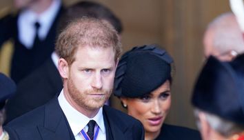 Prințul Harry și Prințesa Charlotte, moment adorabil la înmormântarea Reginei Elisabeta a II-a