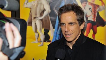 Putini stiu cum arata sotia discreta a lui Ben Stiller. Poze rare cu cei doi la plaja