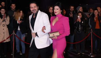 Monica Bîrlădeanu, răvășitoare pe covorul roșu: „Sunt cea mai relaxată din distribuție”