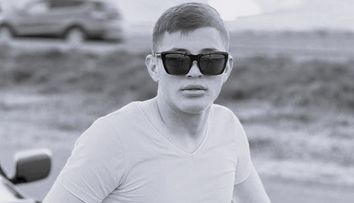 Familia lui Florin, tânărul de 21 de ani care a murit de ziua lui după ce s-a urcat beat la volan, primele declarații! Ce au spus rudele băiatului: „Probabil era obosit...”