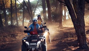 (P) Aventura montană în Bran: Închiriază ATV-uri și descoperă frumusețea sălbatică a Carpaților