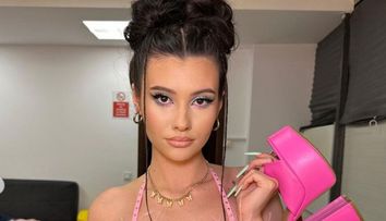 Erika Isac sparge din nou tiparele. Videoclipul piesei „Boo Hoo” i-a lăsat fără cuvinte pe admiratorii ei: „Cred că m-am uitat de vreo 12 ori”
