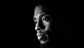 Chadwick Boseman, omagiat de copii cu fotografii emoționante