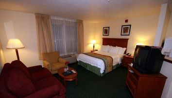 O femeie a locuit timp de 10 ani intr-o camera de hotel la Marriott. Ea spune ca <span style=