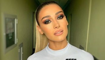 Alina Eremia are o sosie la Hollywood. Cine este supervedeta care îi seamănă perfect