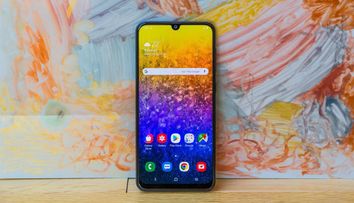(P) 5 Motive pentru care merită să cumperi telefonul Samsung Galaxy A50