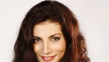 Ioana Ginghina are o sora extrem de frumoasa. Uite cat de bine arata Elena