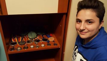 Ajutor oferit de câțiva clujeni cu inimă mare pentru tinerii care părăsesc sistemul de protecție la 18 ani