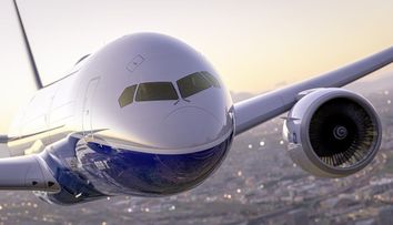 Amenda colosală pe care trebuie să o plătească un român, după ce a fumat în avion