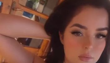 Demi Rose a renunțat din nou la haine: „Dorința mea este să stau mereu așa”! A primit peste 1 milion de like-uri